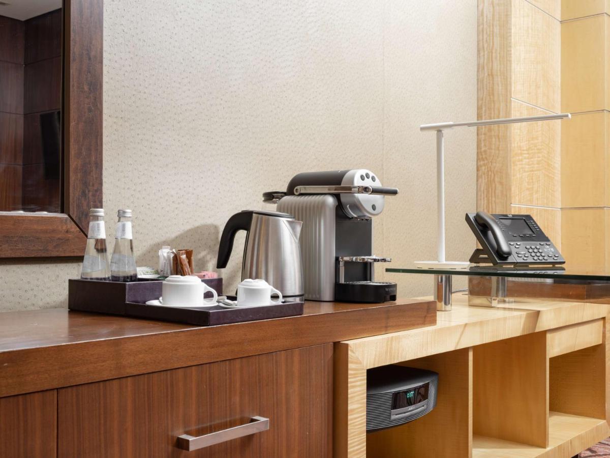 The Venue Jeddah Corniche Otel Dış mekan fotoğraf A Nespresso machine in a hotel room